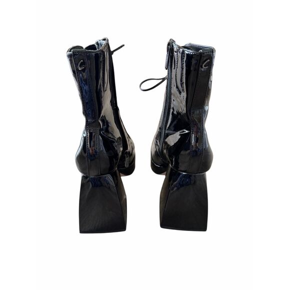 Sam Edelman Circus NY Black Patent Leather Heeled Boots Size 8 Retro Style - Picture 6 of 10